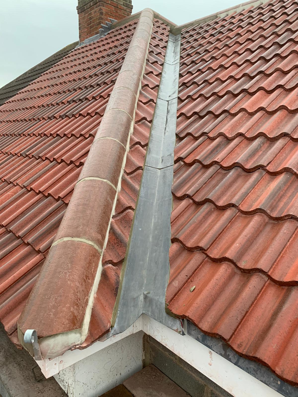 roof-ridges-and-valleys